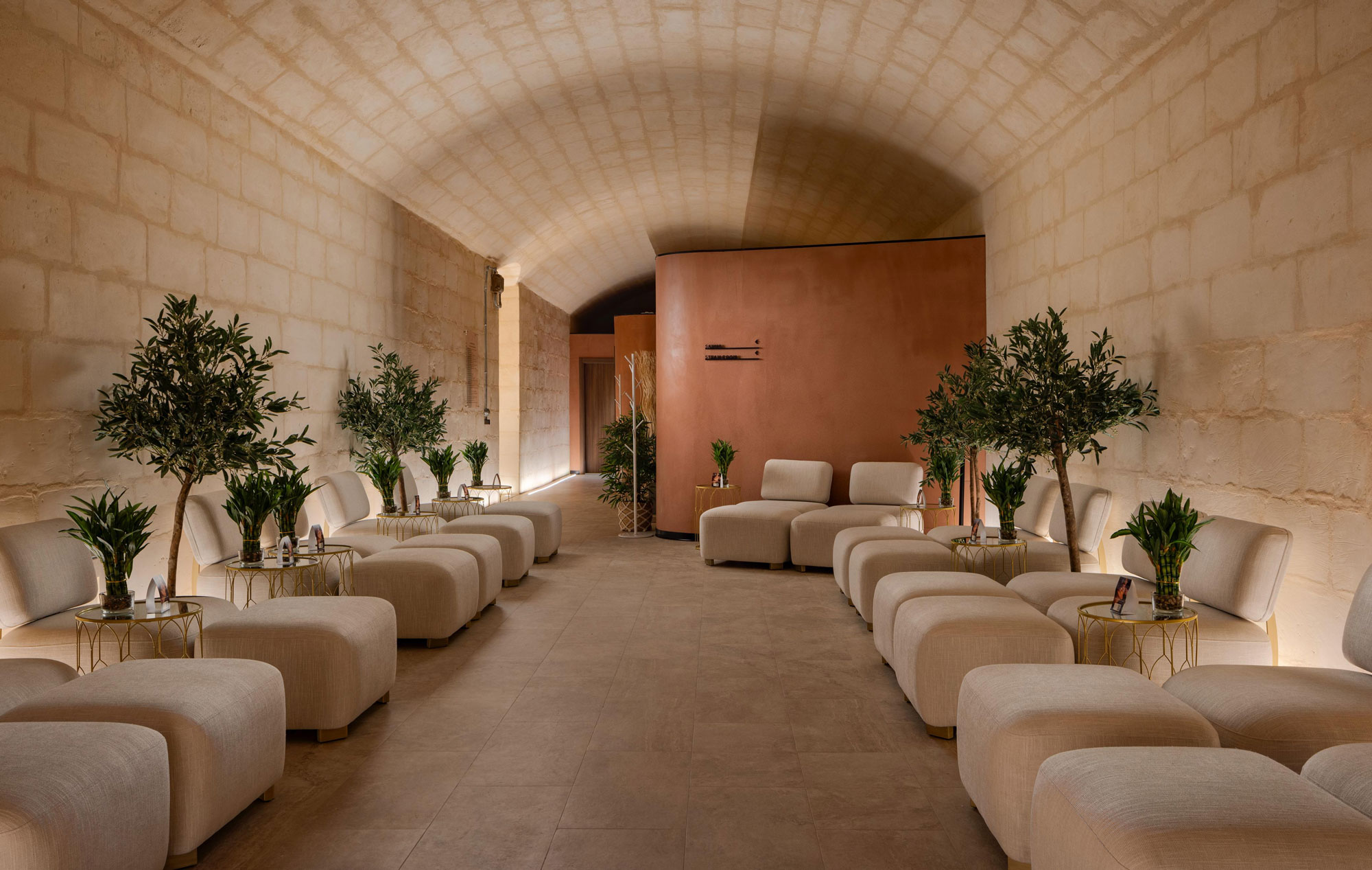 Dee Spas at Mercury